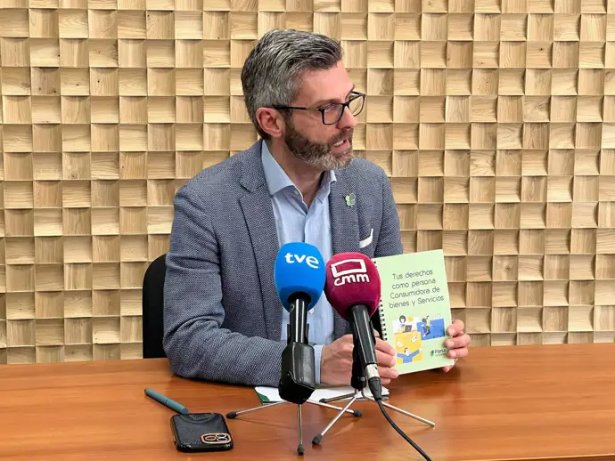 Plena Inclusión C-LM lanza una guía accesible sobre derechos del consumidor para personas con