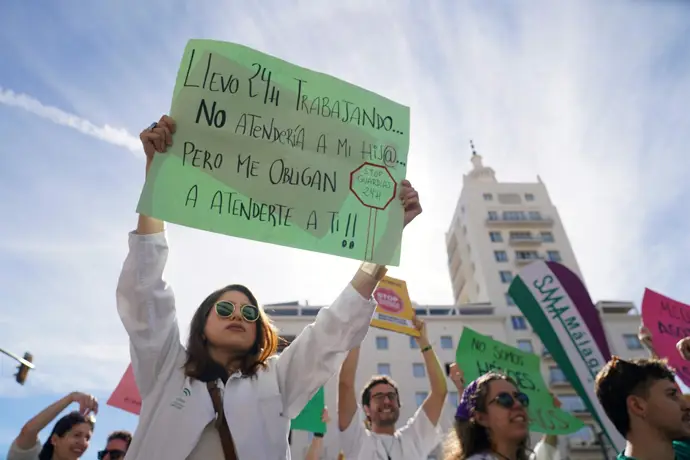 Los sindicatos médicos realizan este miércoles una manifestación por el Estatuto Marco tras dos