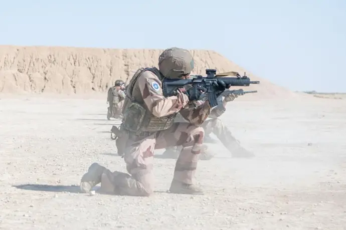 La OTAN adapta su misión en Irak tras los ataques iraníes y coordina la seguridad de su personal