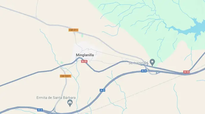 Accidente de camión de naranjas provoca corte en la A-3 a la altura de Minglanilla, Cuenca