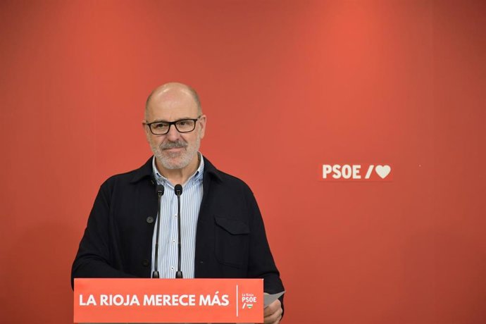 El diputado socialista Miguel Gonz&aacute;lez de Legarra