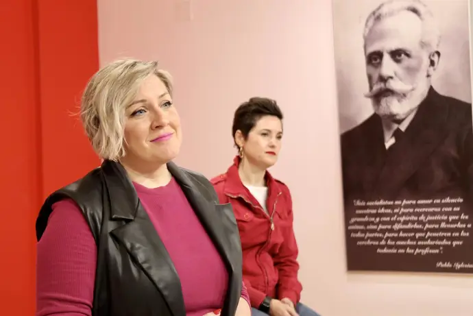 Soraya Vega, candidata para liderar el PSOE extremeño, critica la necesidad de "tutelas" hacia