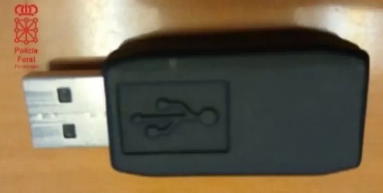 Tres adolescentes son investigados y un joven detenido en Navarra por acceder a cuentas de