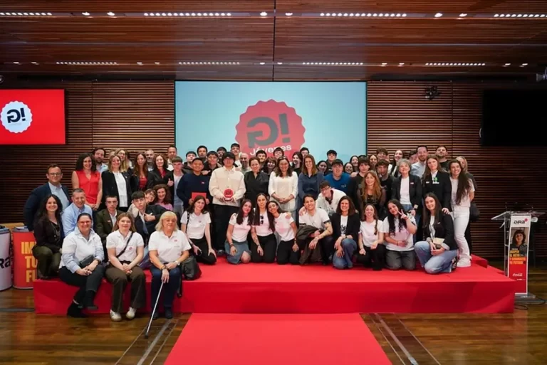 Proyectos de colegios de Murcia y Sevilla premiados por Coca-Cola en la XIV edición de GIRA