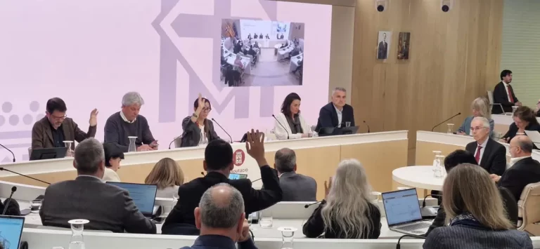 La Diputación de Barcelona apoya la Declaración de Glasgow sobre emisiones en el turismo