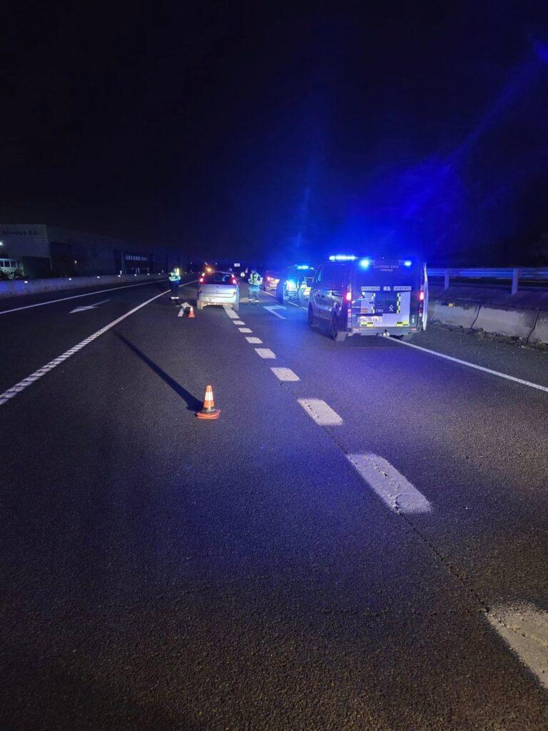 Un peatón pierde la vida tras ser atropellado por un coche en la N-232, cerca de Rincón de Soto