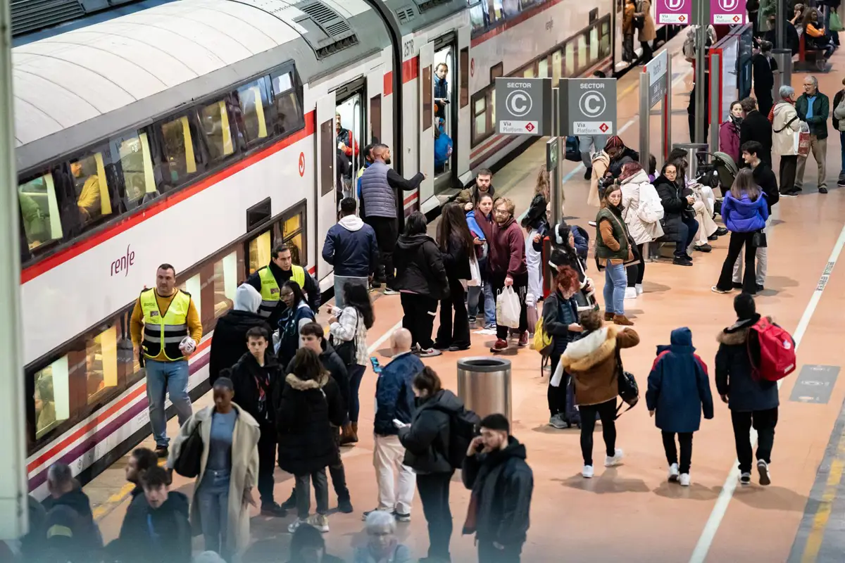 Los trenes de la C-5 de Cercanías comenzarán y terminarán en Atocha desde este sábado hasta el
