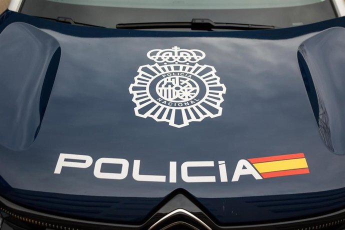 Archivo - Vehículo de la Policía Nacional.