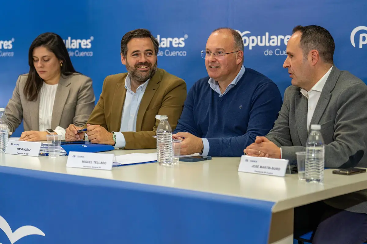 Tellado considera a Page un "trampantojo" y afirma que el PP desea la presidencia de Núñez en C-LM