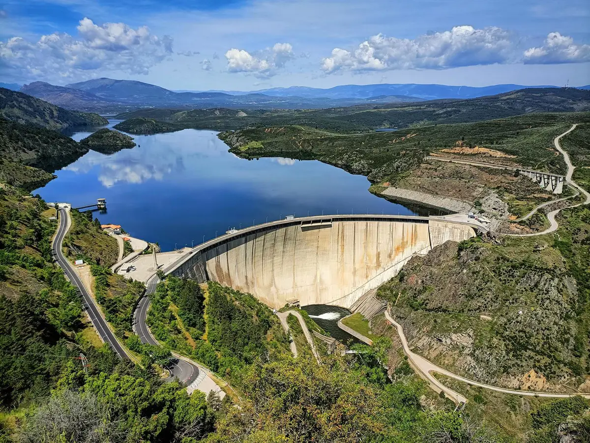 La comunidad comienza abril con los embalses al 88,2% de su capacidad en la región
