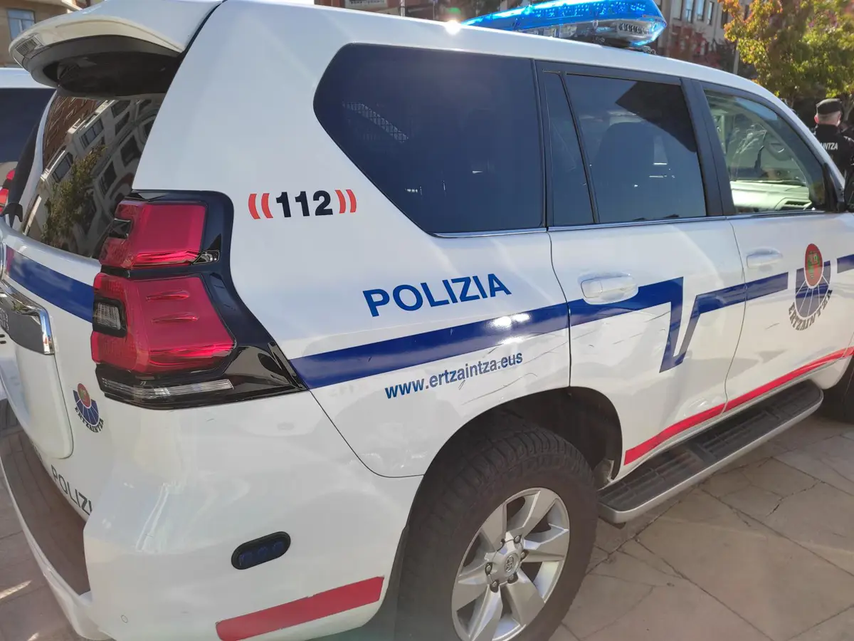 Detenido en Berriz por apuñalar a su pareja, que se encuentra en estado grave