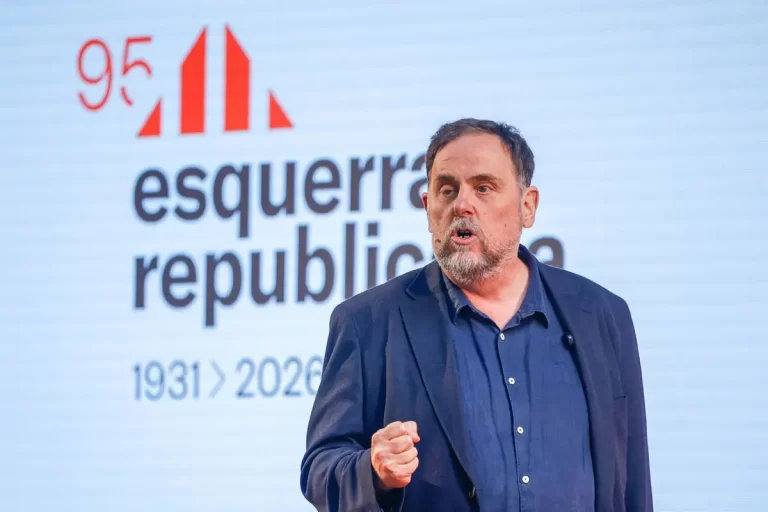 Junqueras ofrece su apoyo a presupuestos en España y Cataluña, pidiendo al PSOE reciprocidad