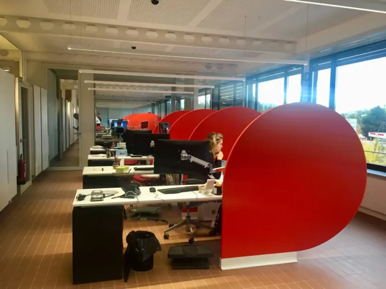 El desempleo aumenta en 2.900 personas en el primer trimestre, alcanzando 31.000 en Navarra