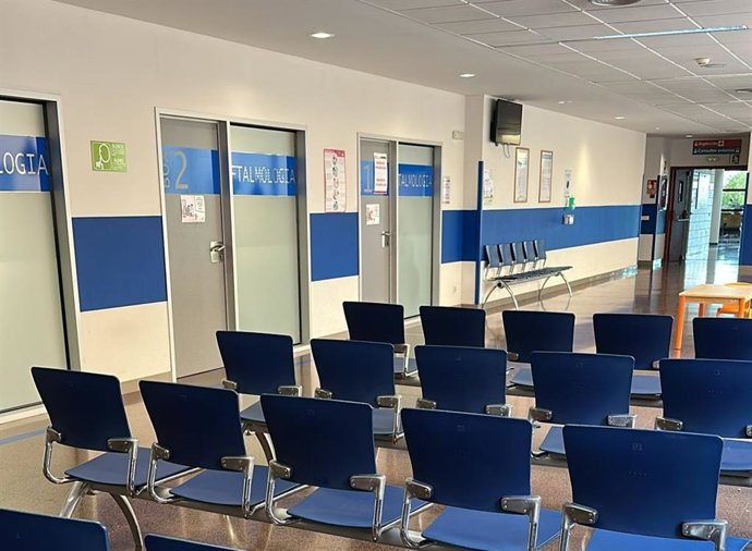 Archivo - Hospital vacío por la huelga de médicos
