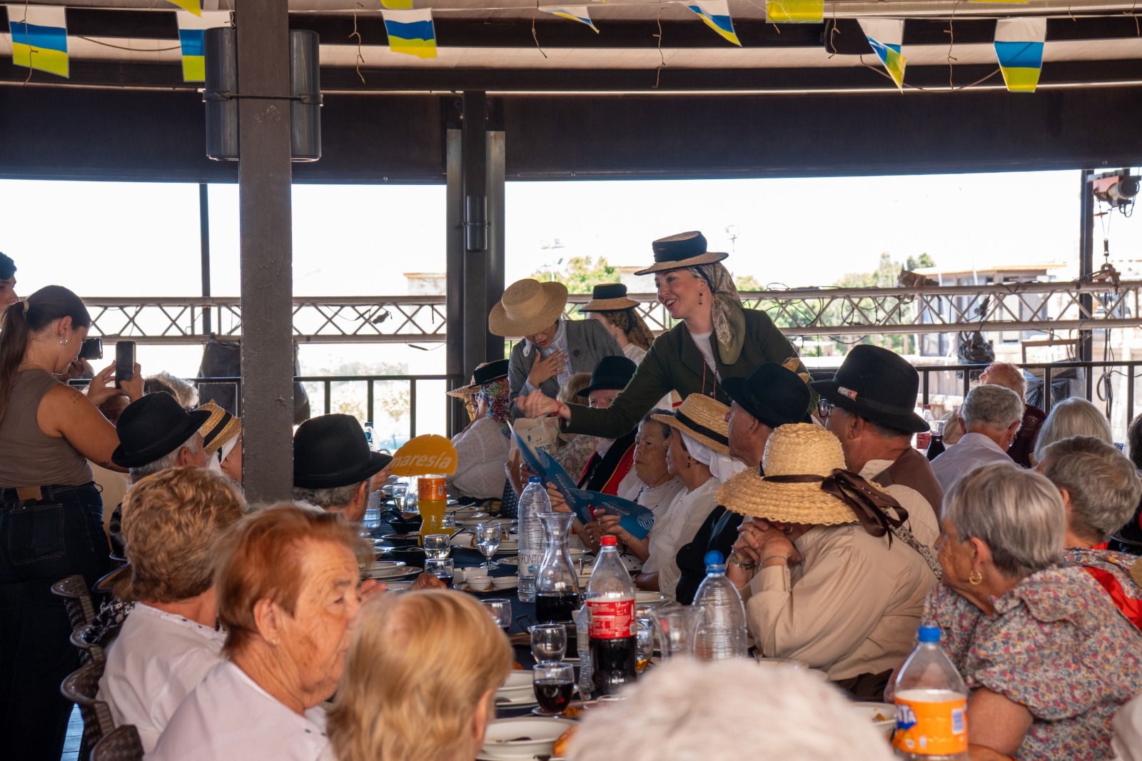 Más de mil mayores de Tenerife disfrutan del Encuentro Intergeneracional en el Puerto de la Cruz