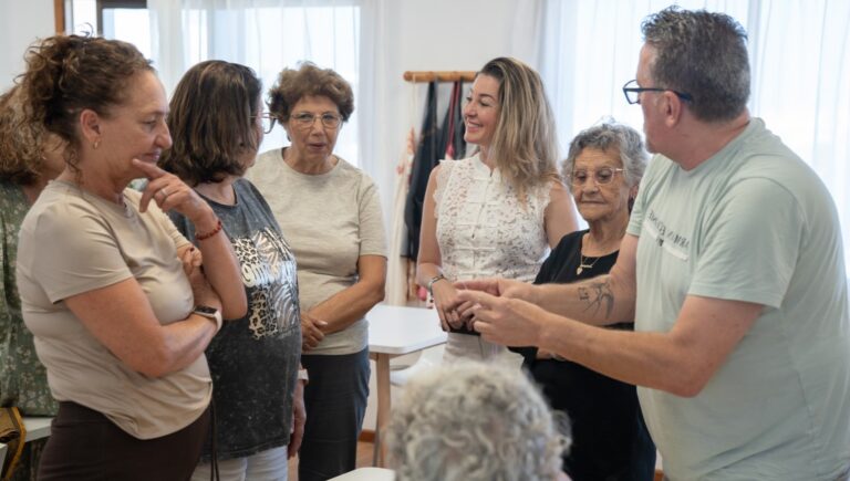 Bienestar social incluye a las personas mayores en la defensa de sus derechos y necesidades vitales