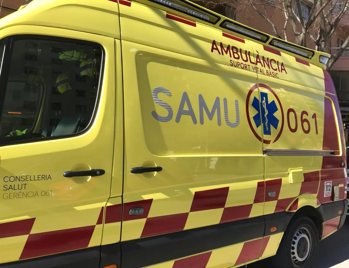 Un hombre sufrió graves lesiones al quedar atrapado en los pinchos de una valla en Palma