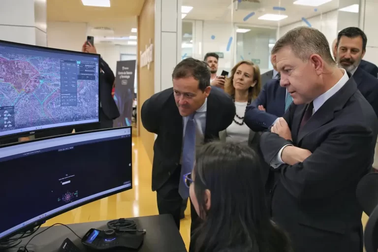 Telefónica abre su nuevo centro en Toledo, reafirmando su compromiso con la tecnología y