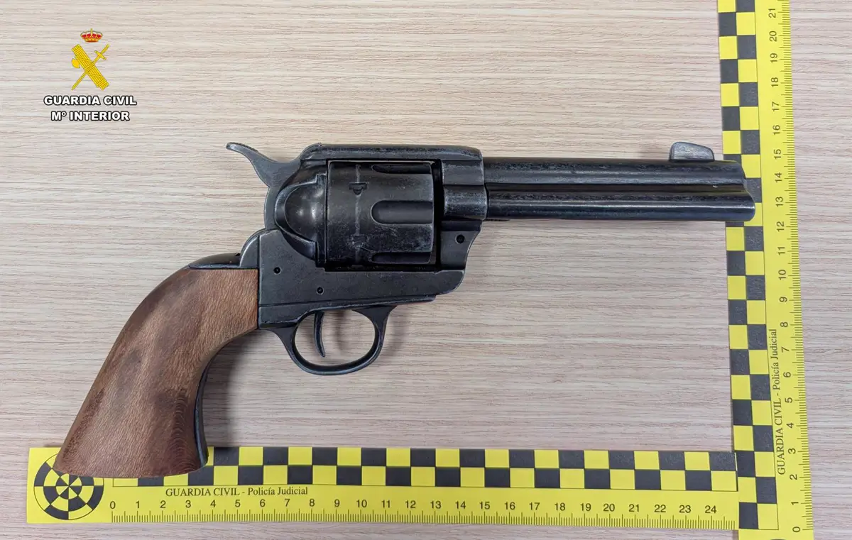 Detenido en Caudete un hombre con antecedentes por amenazar a una vecina con un arma