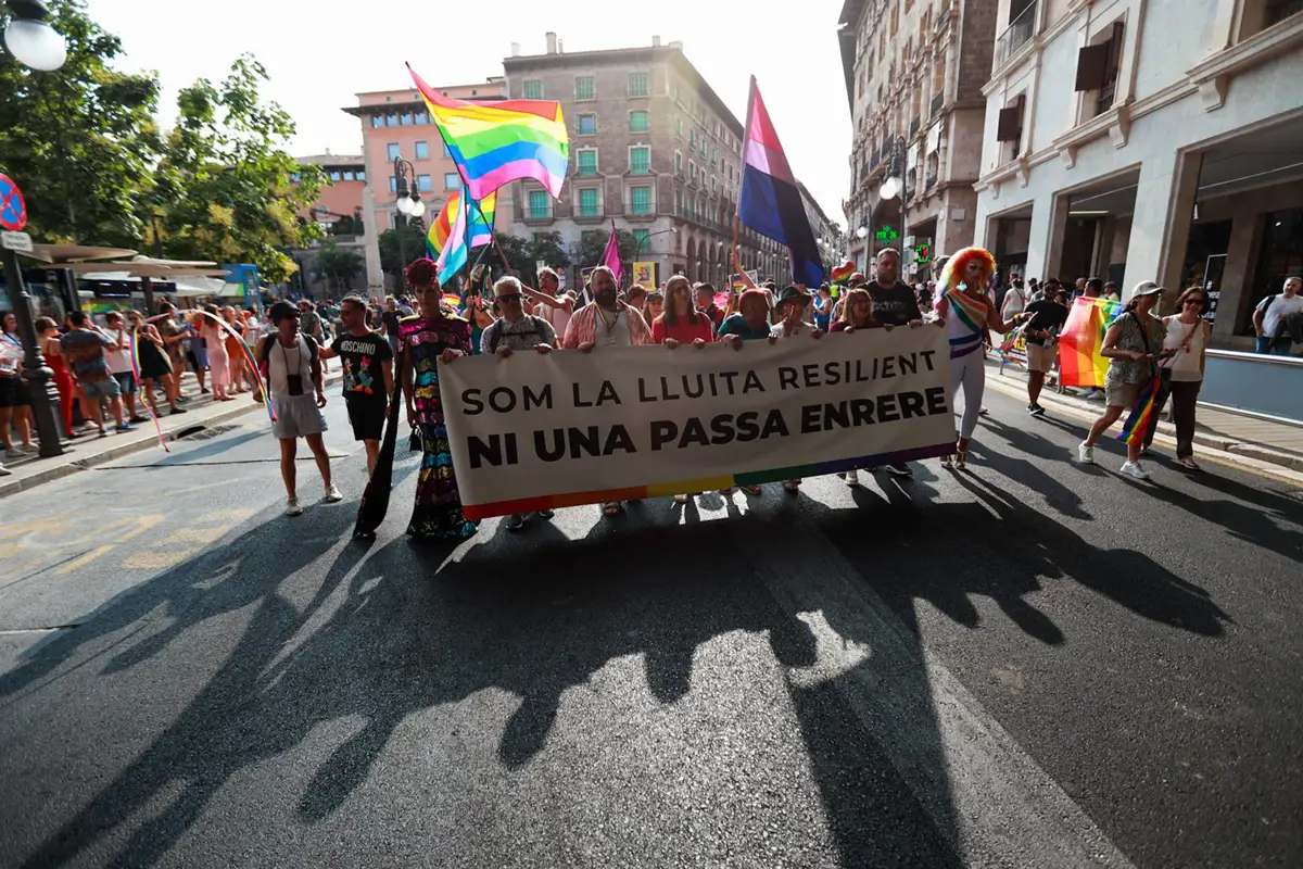 Ben Amics anula el Día del Orgullo en Palma y culpa a Cort por ceder ante la extrema derecha