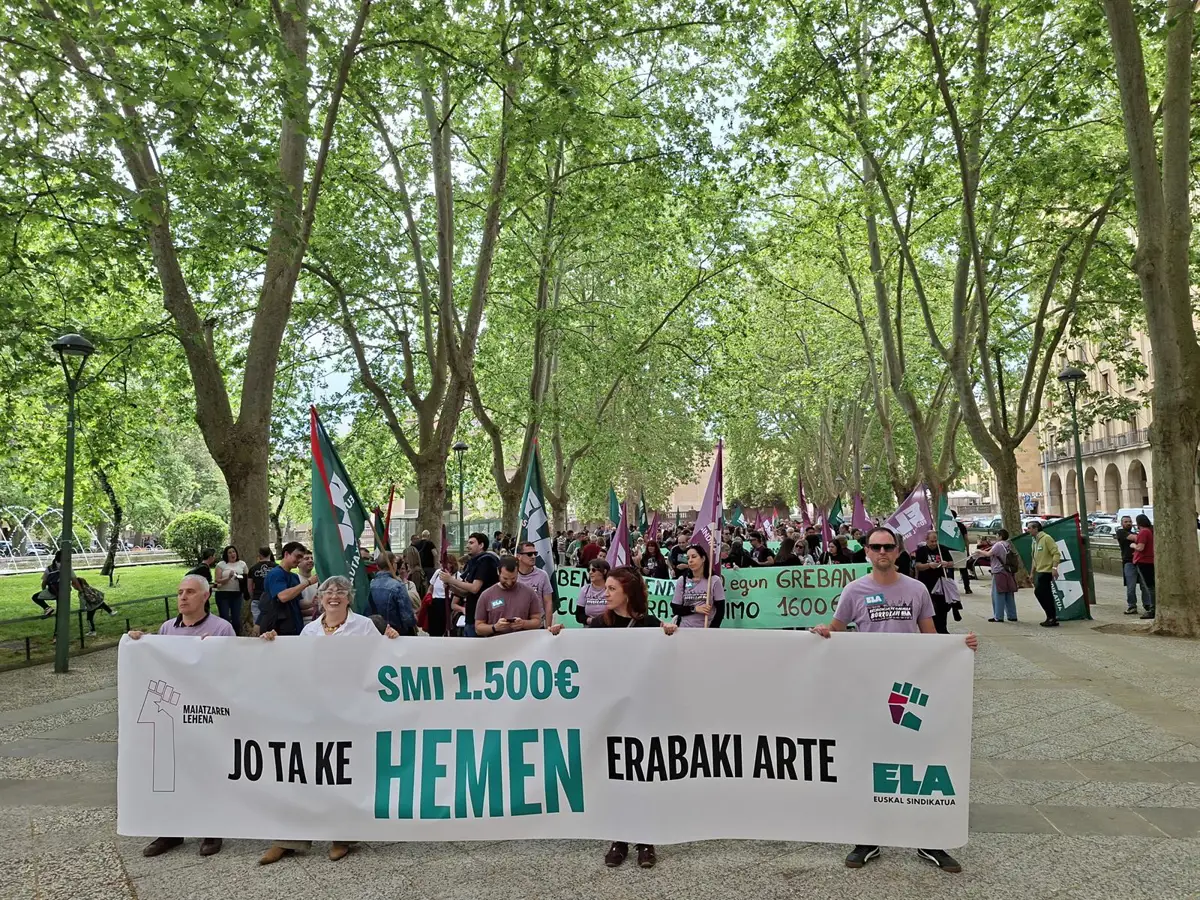 ELA reivindica en este Primero de Mayo en Pamplona un salario mínimo de 1.500 euros