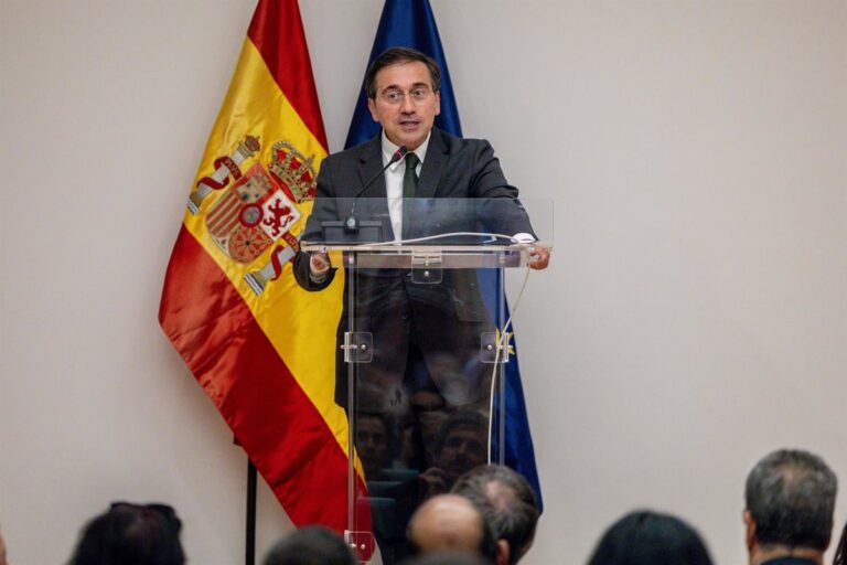 España condena la detención de un ciudadano español de la flotilla y pide su liberación urgente