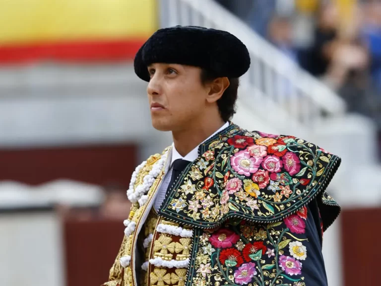 Roca Rey se retirará de la corrida en Valladolid el 10 de mayo