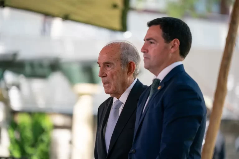 El Gobierno Vasco establece tres días de luto oficial por la muerte del ex lehendakari Carlos
