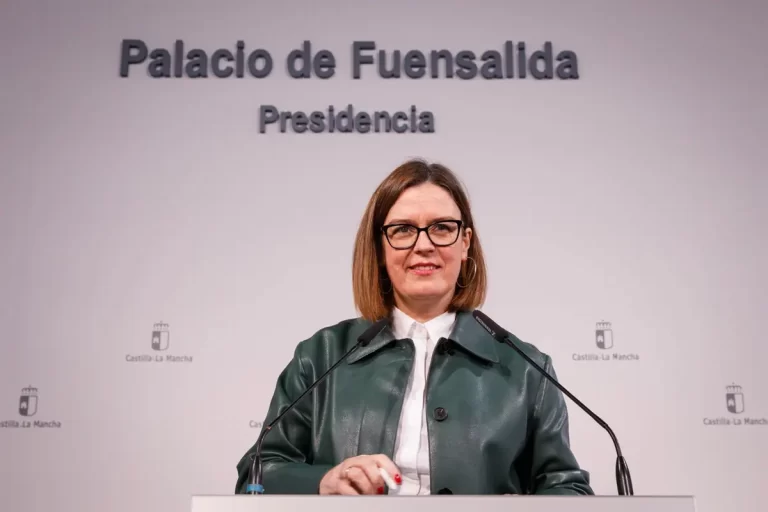 Padilla critica la reducción de impuestos de Núñez y advierte: "El PP cumple lo opuesto al