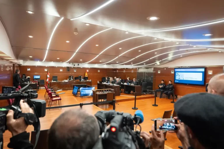 Un testigo afirma que el supuesto asesino de Maialen tenía un comportamiento errático y la