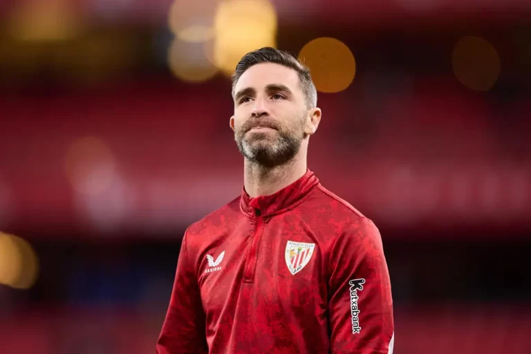Yeray Álvarez amplía su contrato con el Athletic Club hasta 2028