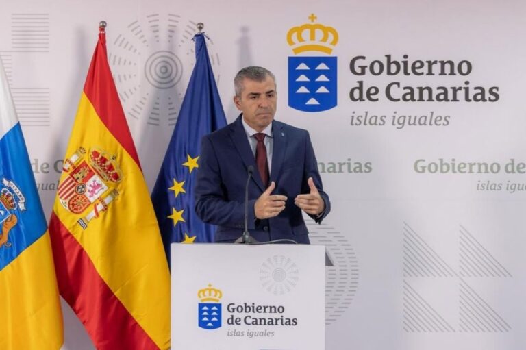 Domínguez informa que el médico con hantavirus no será trasladado a Canarias como se había