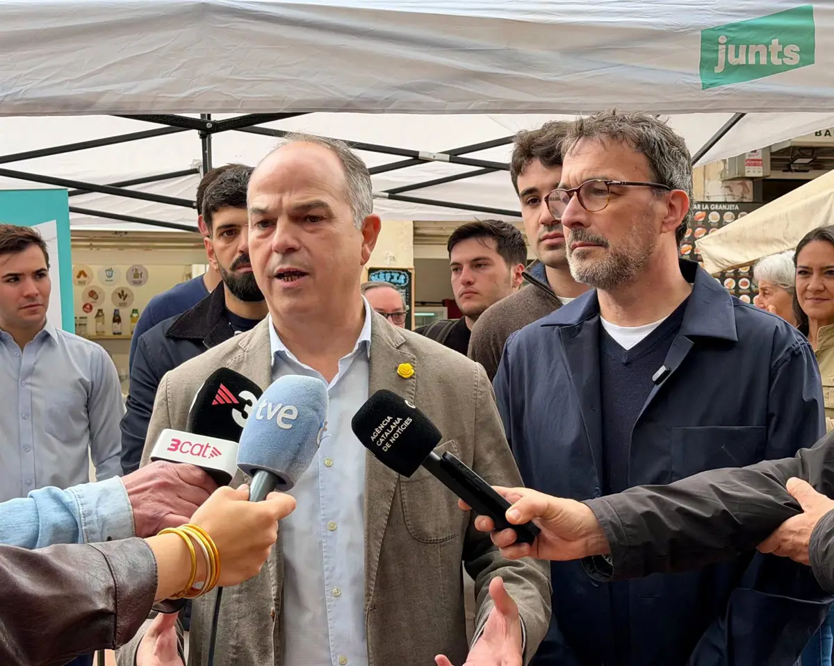 Turull (Junts) solicita la destitución de Parlon y Niubó por incluir espías en reuniones de