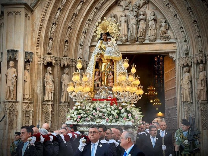 Procesi&oacute;n general con motivo de la festividad de la Virgen de los Desamparados