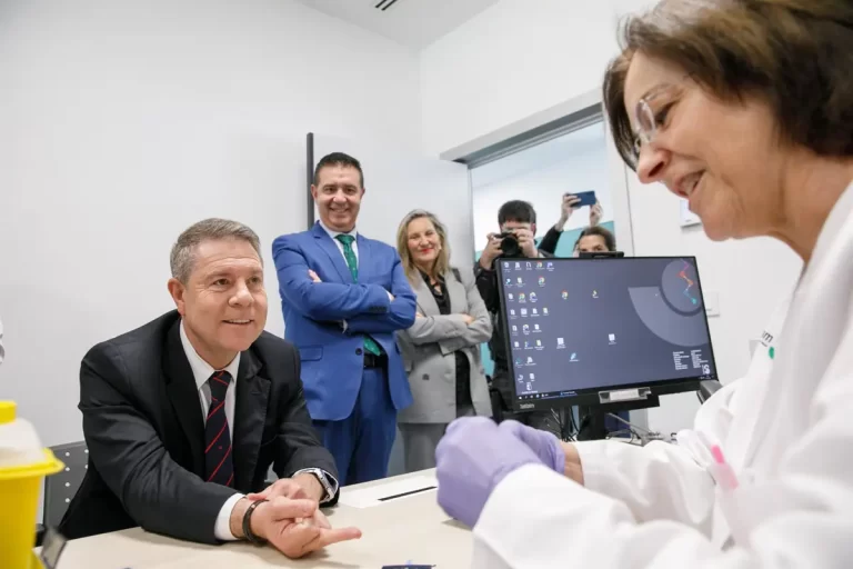Inauguración del nuevo hospital de Puertollano y la segunda fase del hospital de Albacete en enero