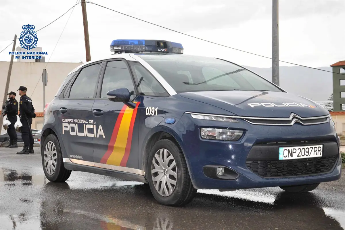 Detienen a una pareja en Gran Canaria por la muerte de un anciano tras concertar un encuentro