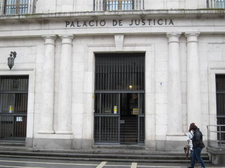 Masajista condenado a más de nueve años de cárcel por agresión sexual a una cliente en