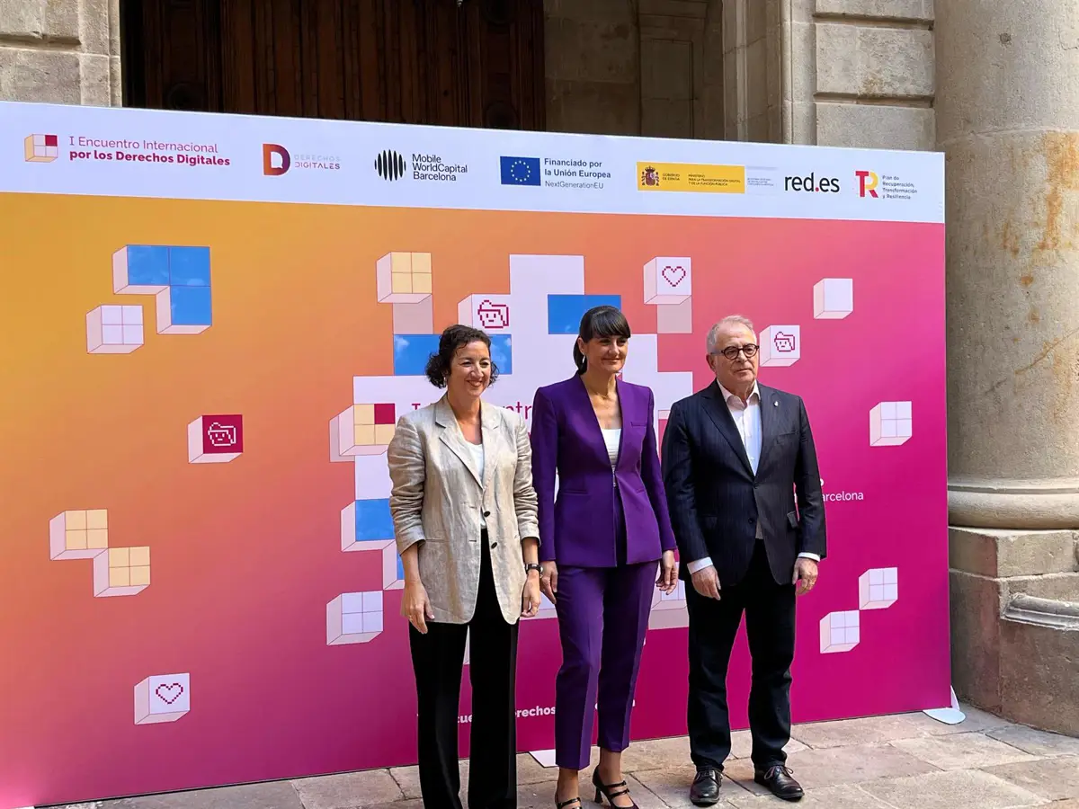Sánchez solicita mayor diálogo y acción conjunta para asegurar que lo digital siga siendo un