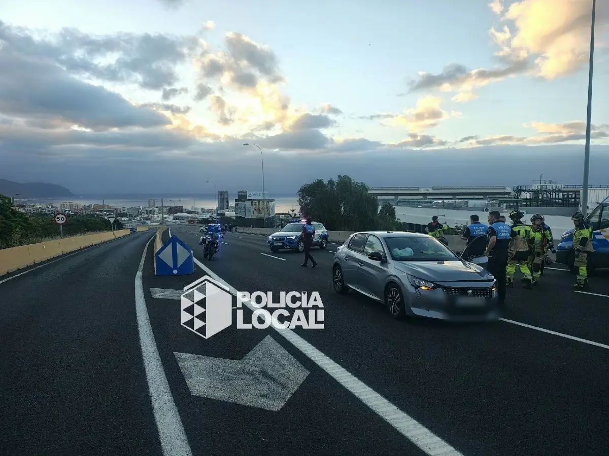 Un conductor bajo los efectos de drogas colisiona con otro vehículo en la autopista del norte de