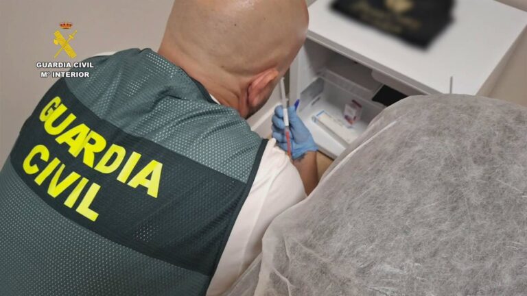 Cerradas siete clínicas de estética en Asturias y otras provincias con 10.000 dosis de bótox