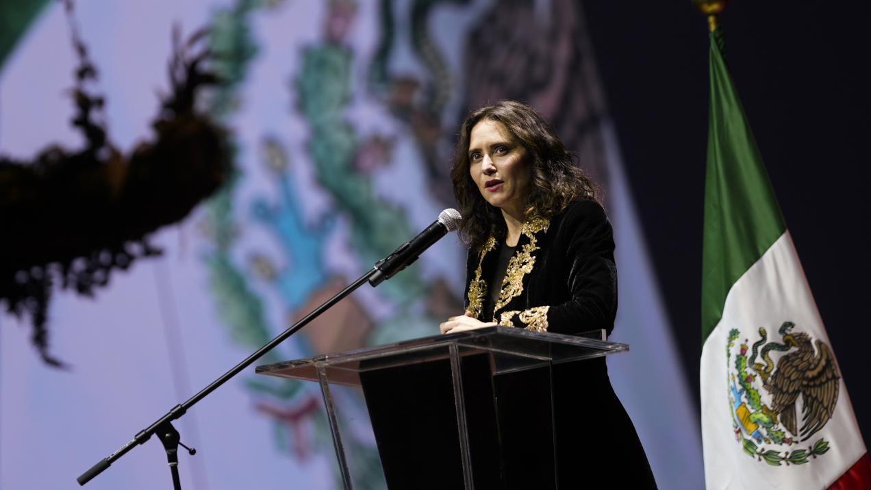 La presidenta de México amenaza con cerrar el hotel donde se celebran los premios Platino por Ayuso