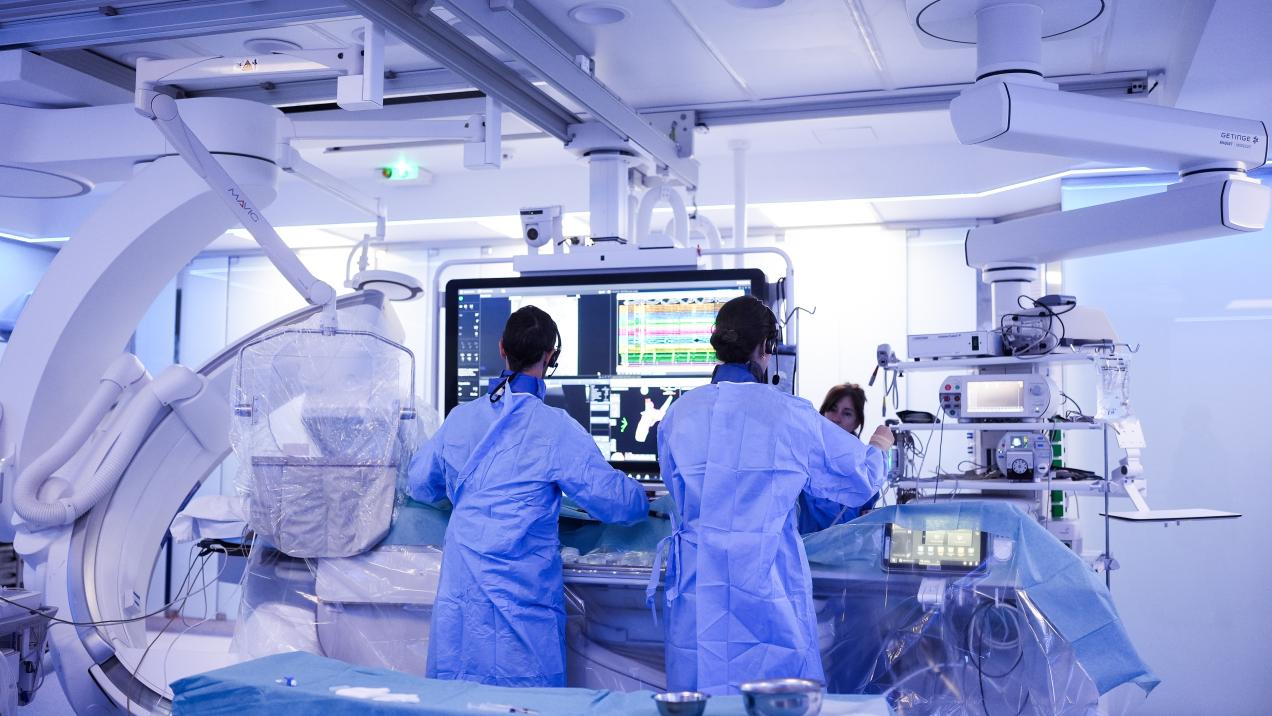 La Comunidad de Madrid disminuye sus listas de espera sanitarias, muy por debajo de la media