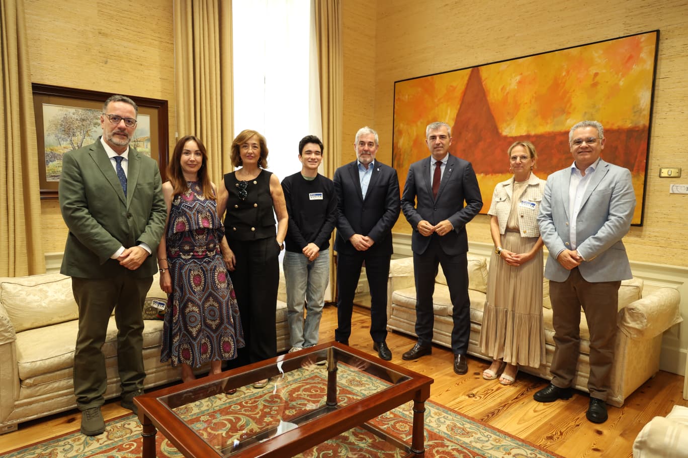 El gobierno valora la carrera de Mario Rodríguez Bonn en el ámbito de su trayectoria profesional