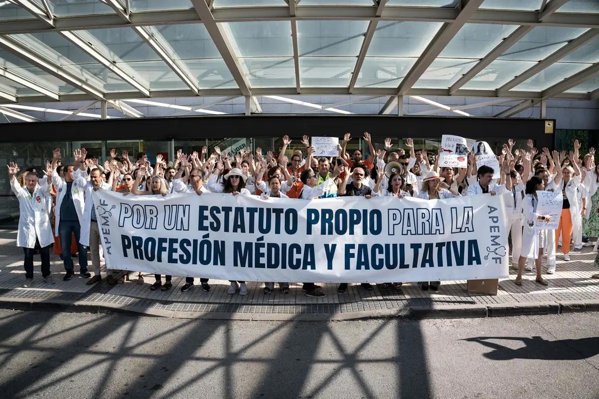 La Comunidad estima en 18,6 millones el costo de los 30 días de huelga médica contra el Estatuto
