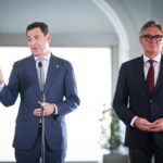 Moreno confía en una legislatura "estable y cordial" con Vox, aunque expresa su descontento por no