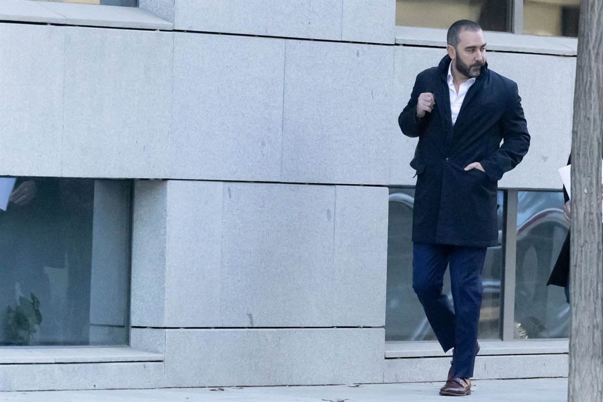Aldama vuelve a testificar ante el juez que investiga los pagos en efectivo del PSOE en secreto