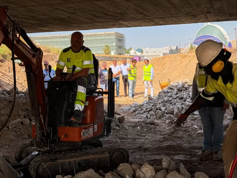 El camino ciclopeatonal del Grau tendrá una pasarela de 54 metros sobre el Túria