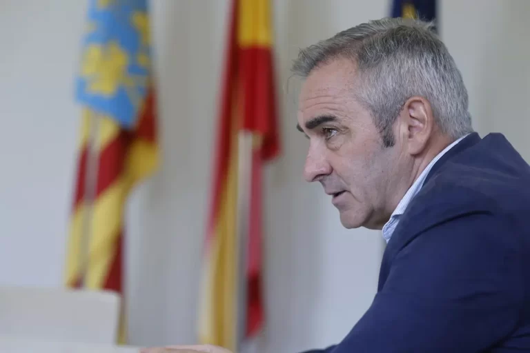 Barrachina insta al Gobierno a actuar en cauces ante el riesgo de nuevas barrancadas