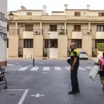 Afrontamos la situación con calma, esperando instrucciones sobre el fuego en El Saler