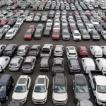 La venta de coches usados disminuye un 3,3% en agosto en la Comunitat y la de furgonetas un 1,2%